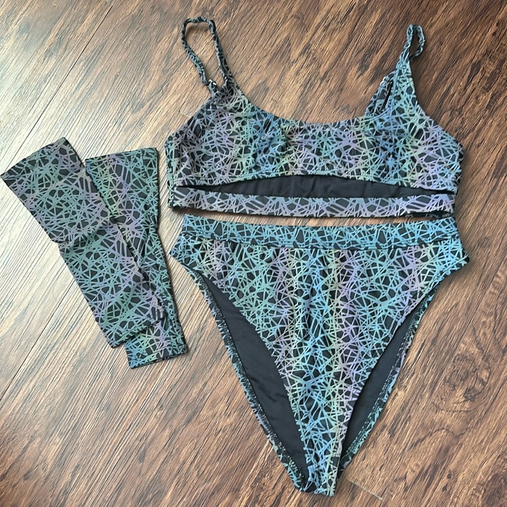 IHeartraves Reflective Set ✨